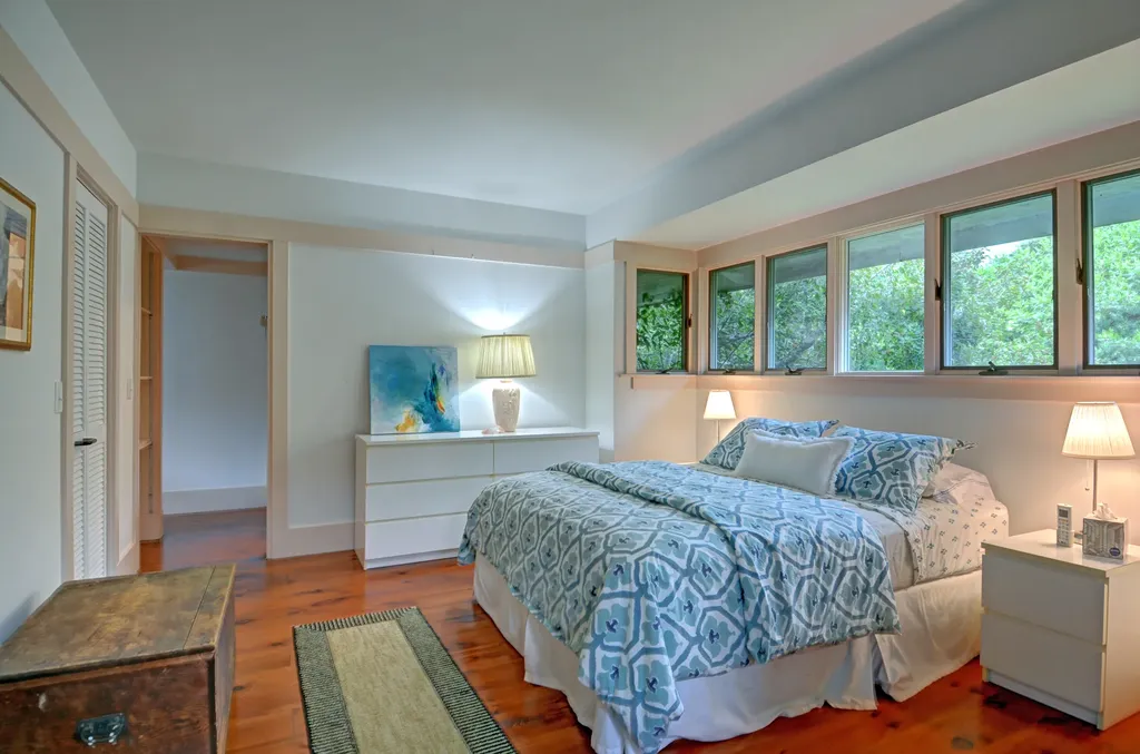 6 Trails End Chilmark MA 02535