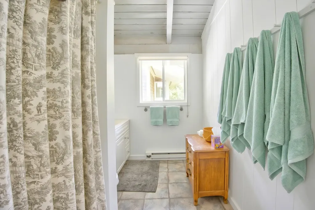 6 Trails End Chilmark MA 02535