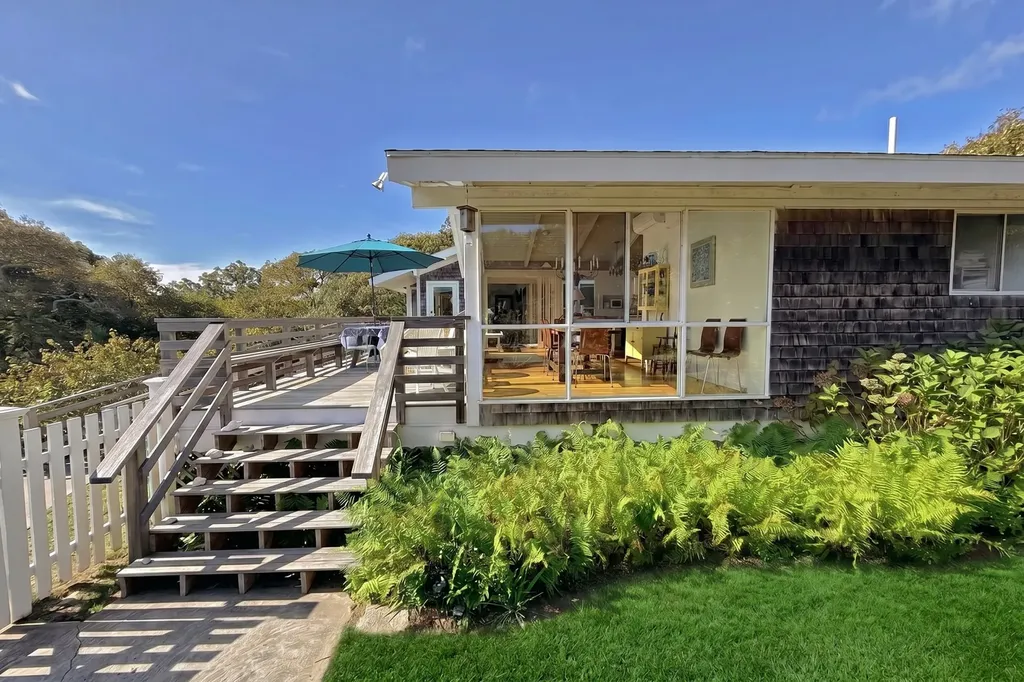 6 Trails End Chilmark MA 02535
