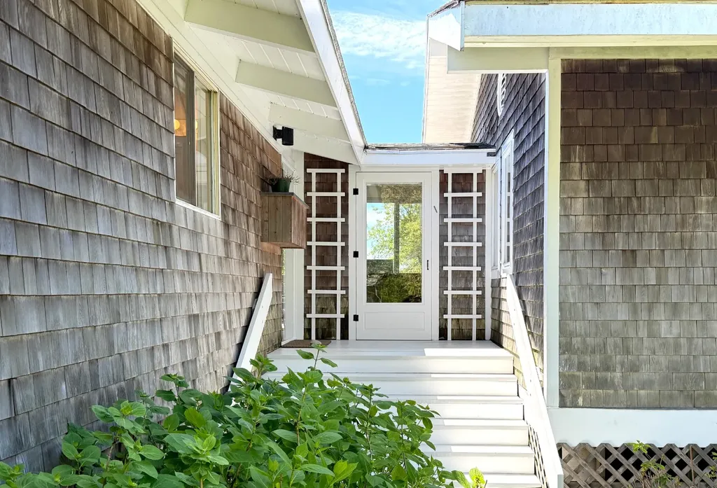 6 Trails End Chilmark MA 02535