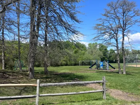 124 Skiff Avenue Vineyard Haven MA 02568