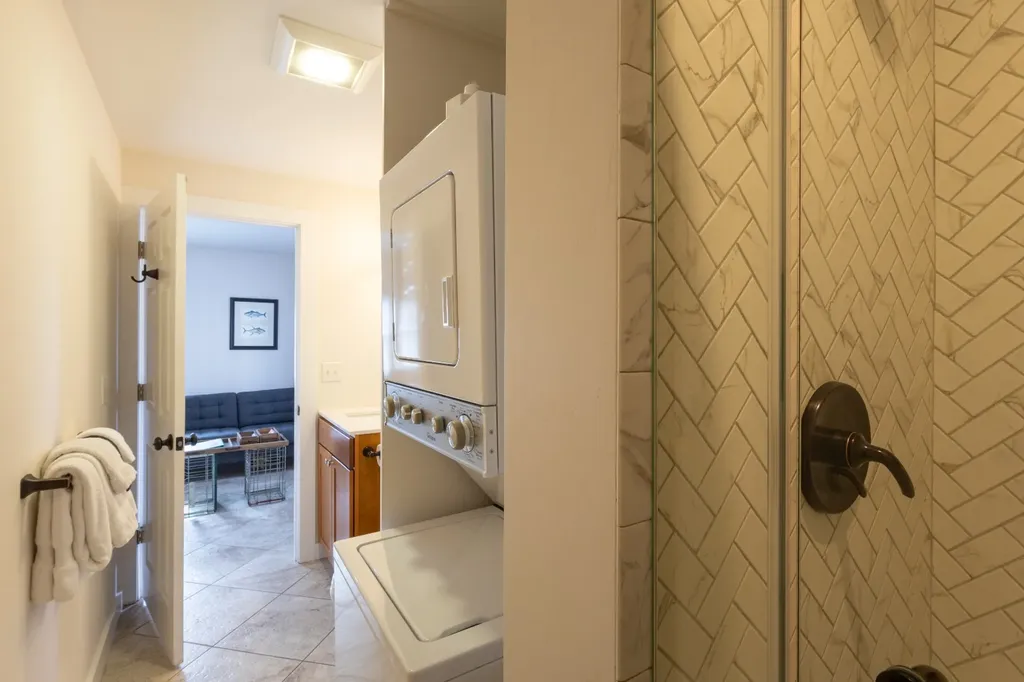 113 Dukes County Avenue Oak Bluffs MA 02557