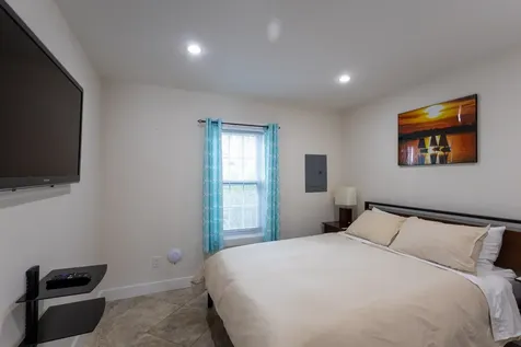 113 Dukes County Avenue Oak Bluffs MA 02557