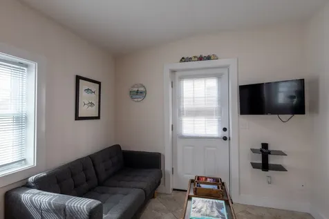 113 Dukes County Avenue Oak Bluffs MA 02557