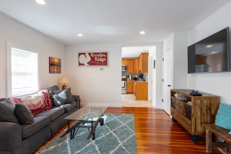 113 Dukes County Avenue Oak Bluffs MA 02557