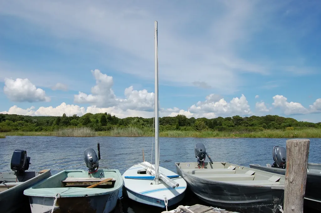 99 Cygnet Way Chilmark MA 02535