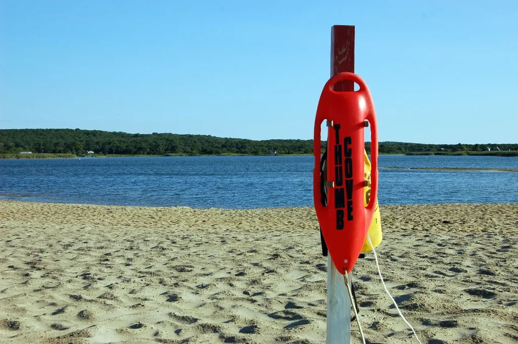 99 Cygnet Way Chilmark MA 02535