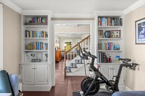 9 Fowler Avenue Edgartown MA 02539