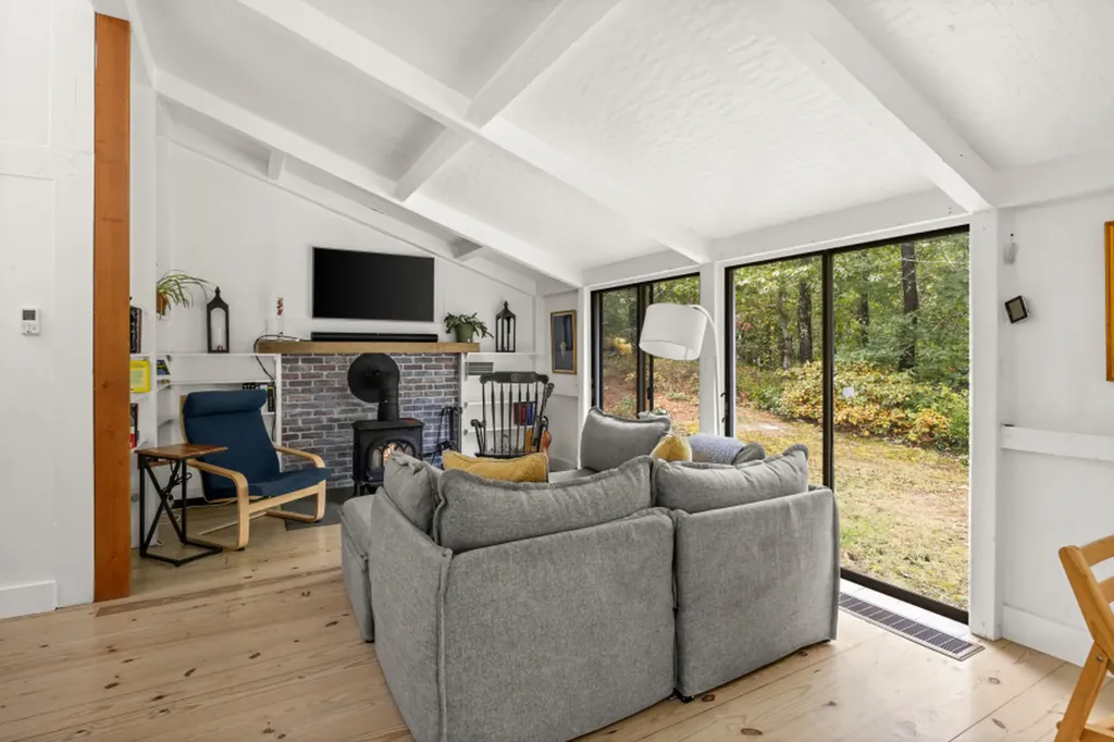 10 Dory Circle Edgartown MA 02539