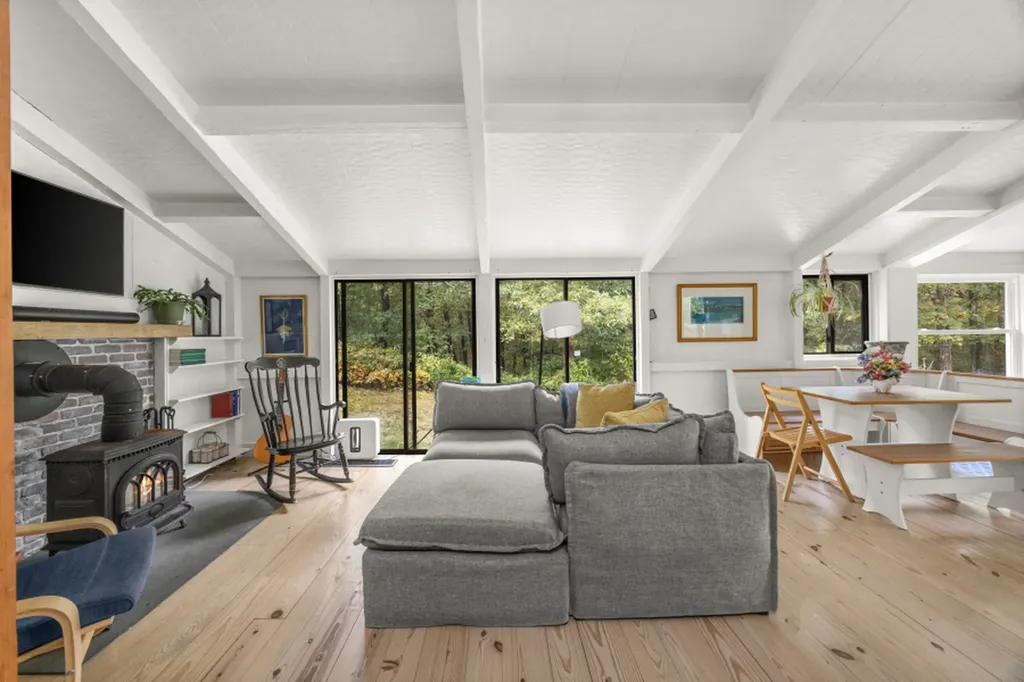 10 Dory Circle Edgartown MA 02539