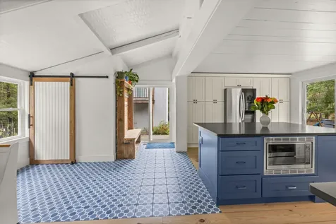 10 Dory Circle Edgartown MA 02539