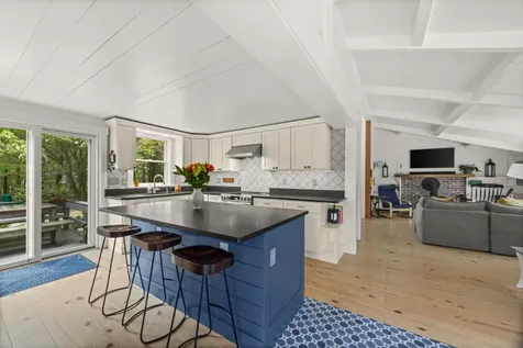 10 Dory Circle Edgartown MA 02539