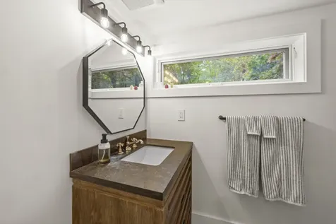 10 Dory Circle Edgartown MA 02539