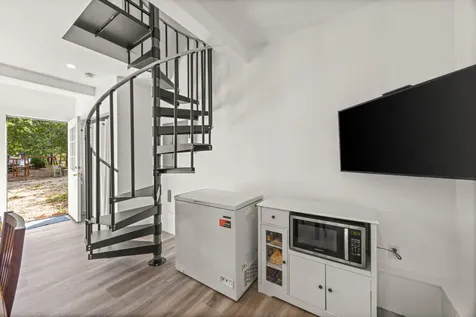 10 Dory Circle Edgartown MA 02539