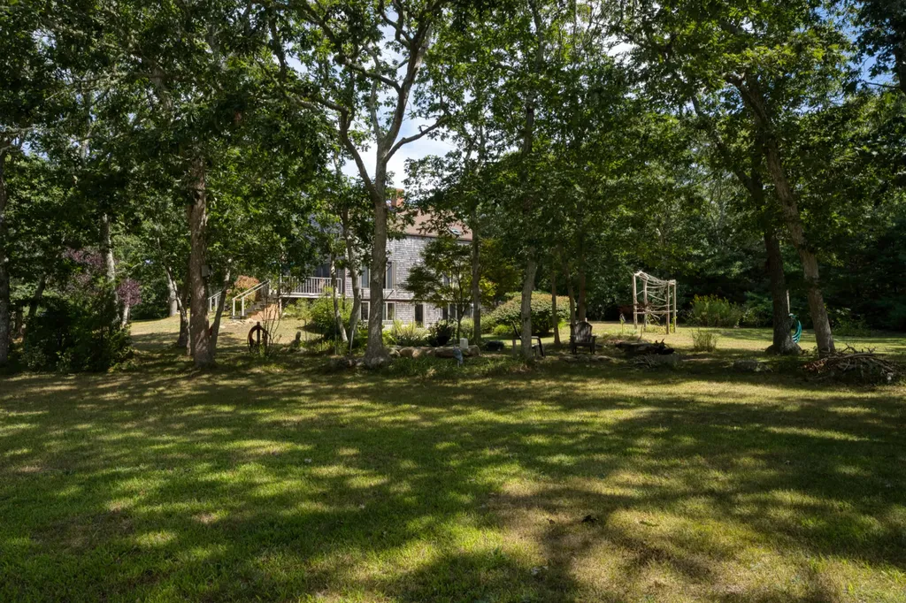 36 Smith Hollow Drive Edgartown MA 02539