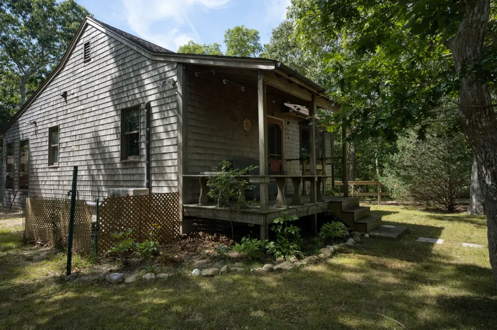 36 Smith Hollow Drive Edgartown MA 02539