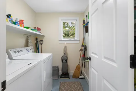 1 Rowland Avenue Oak Bluffs MA 02557