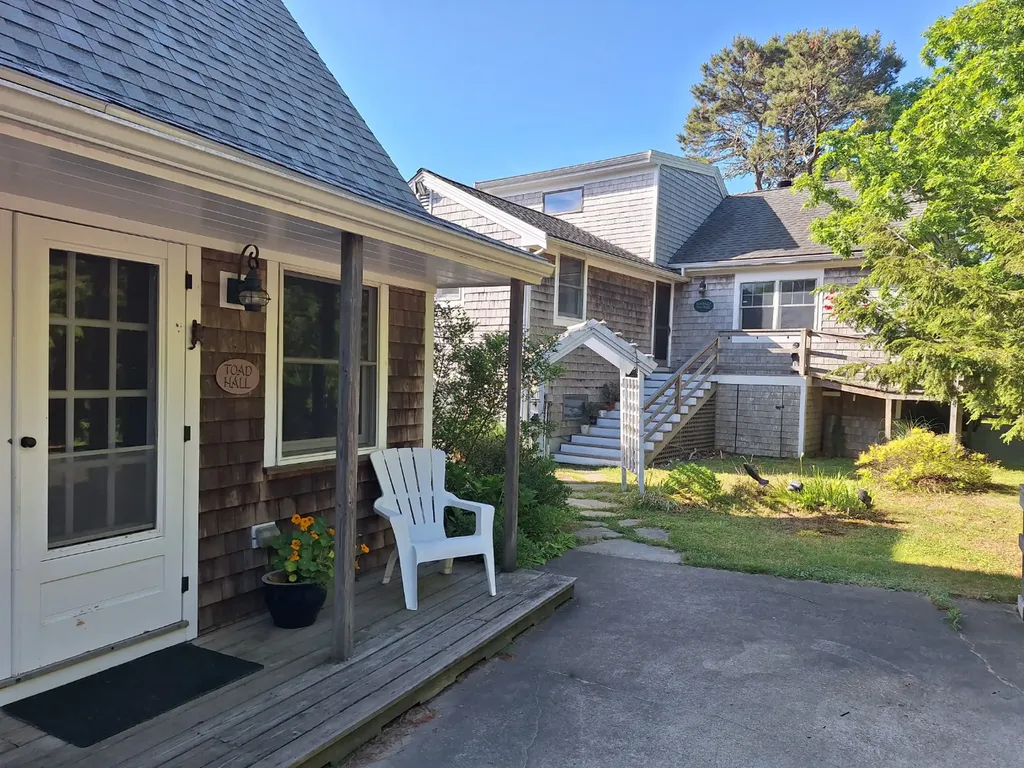 188 Vineyard Meadow Farms Road West Tisbury MA 02575