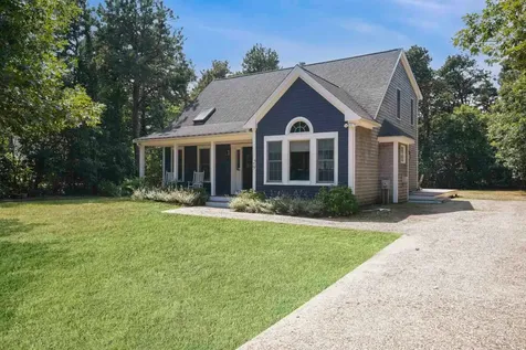 29 Pradas Way Edgartown MA 02539
