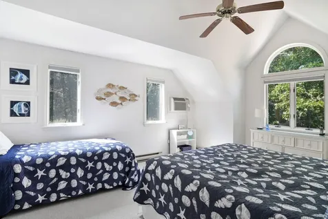 12 Duarte Circle Edgartown MA 02539