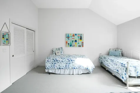 12 Duarte Circle Edgartown MA 02539