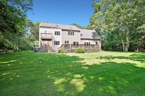 12 Duarte Circle Edgartown MA 02539