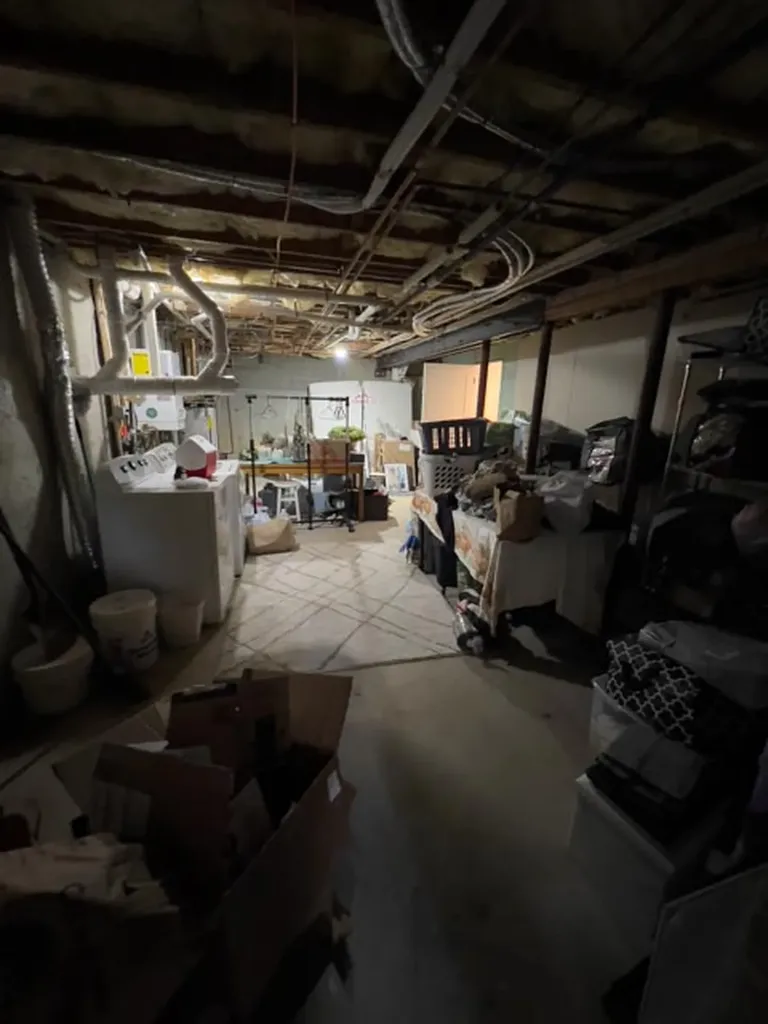 229 Oak Lane West Tisbury MA 02575