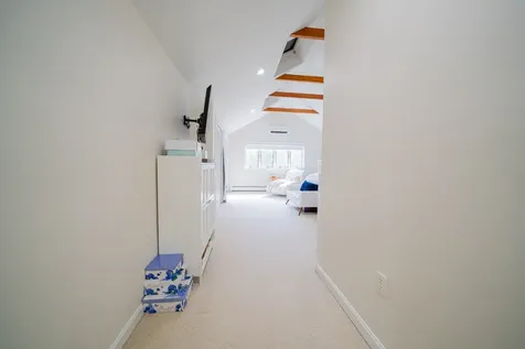 229 Oak Lane West Tisbury MA 02575