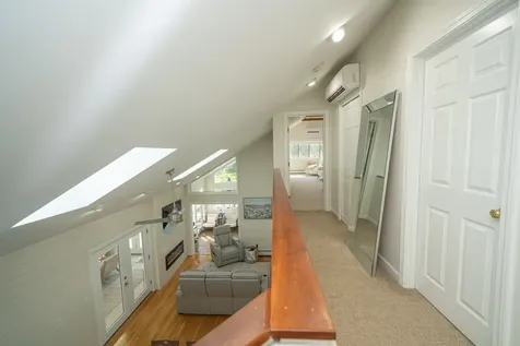 229 Oak Lane West Tisbury MA 02575