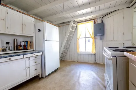 41 Trinity Park Oak Bluffs MA 02557