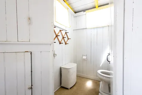 41 Trinity Park Oak Bluffs MA 02557