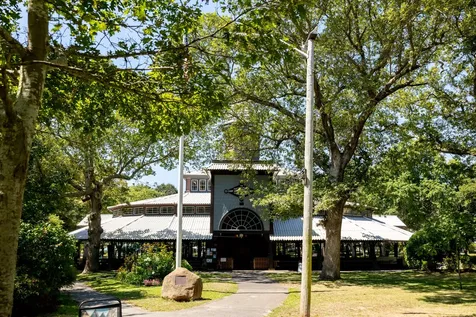 41 Trinity Park Oak Bluffs MA 02557