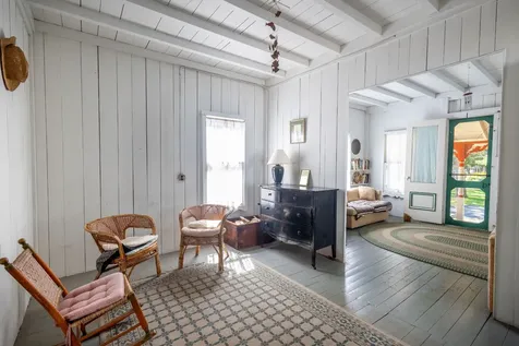 41 Trinity Park Oak Bluffs MA 02557