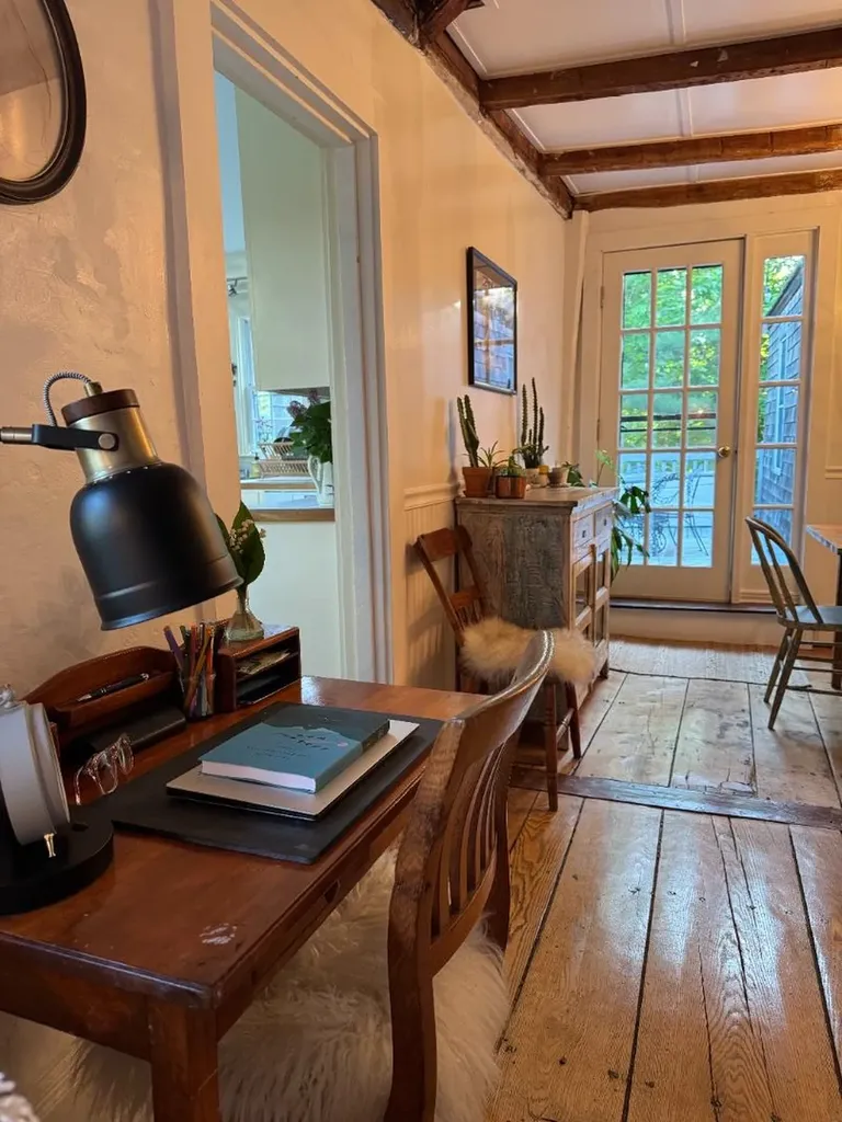 10 Dan'ls Way West Tisbury MA 02575