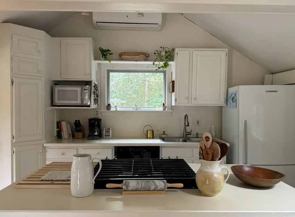 10 Dan'ls Way West Tisbury MA 02575