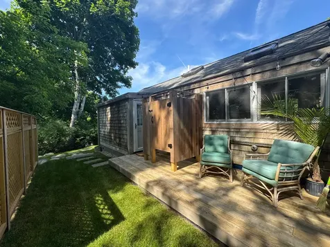 10 Dan'ls Way West Tisbury MA 02575