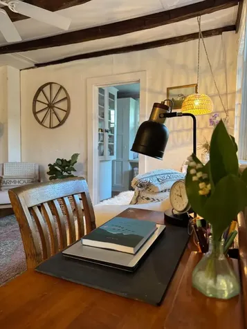 10 Dan'ls Way West Tisbury MA 02575