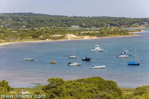7 Clay Pit Lane Aquinnah MA 02535