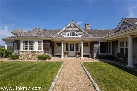 7 Clay Pit Lane Aquinnah MA 02535