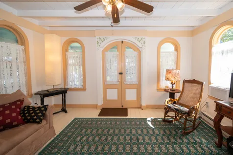 16 Cottage Park Oak Bluffs MA 02557