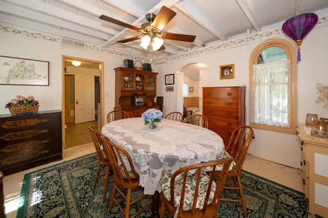 16 Cottage Park Oak Bluffs MA 02557