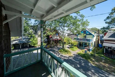 16 Cottage Park Oak Bluffs MA 02557
