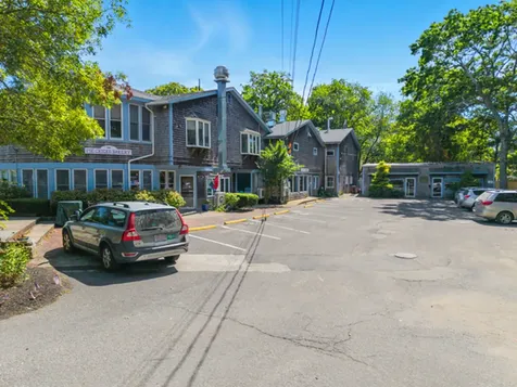 395 State Road Vineyard Haven MA 02568