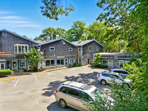 395 State Road Vineyard Haven MA 02568