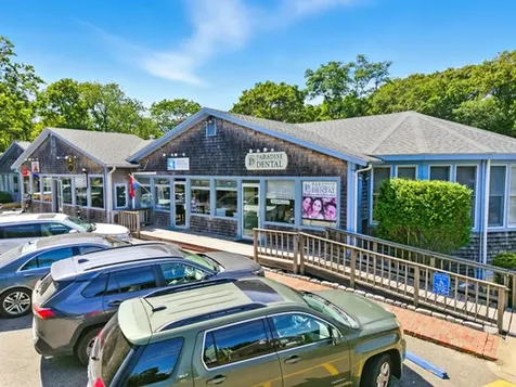 395 State Road Vineyard Haven MA 02568
