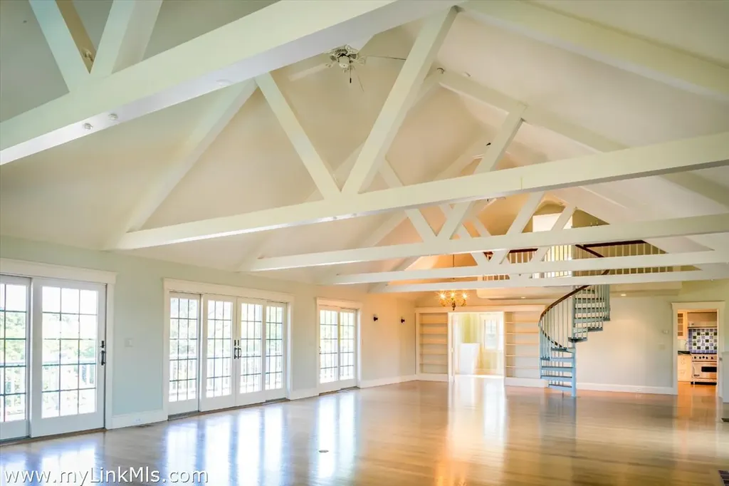 56 North Neck Road Edgartown MA 02539