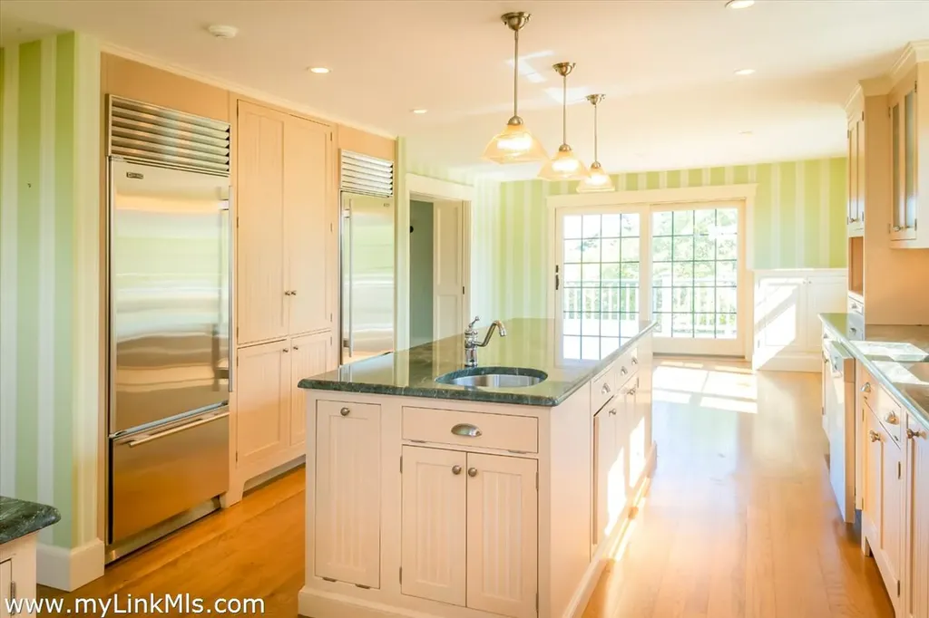 56 North Neck Road Edgartown MA 02539