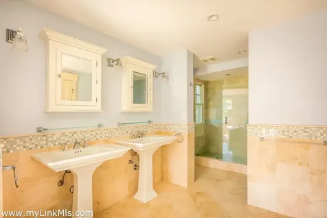 56 North Neck Road Edgartown MA 02539