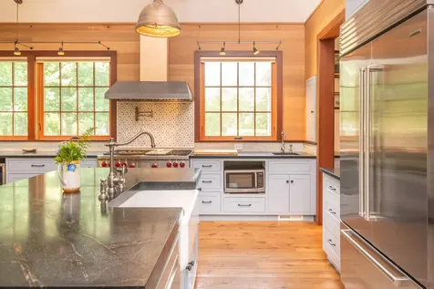 15 Old Farm Road Chilmark MA 02535