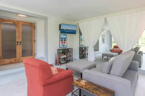 15 Old Farm Road Chilmark MA 02535